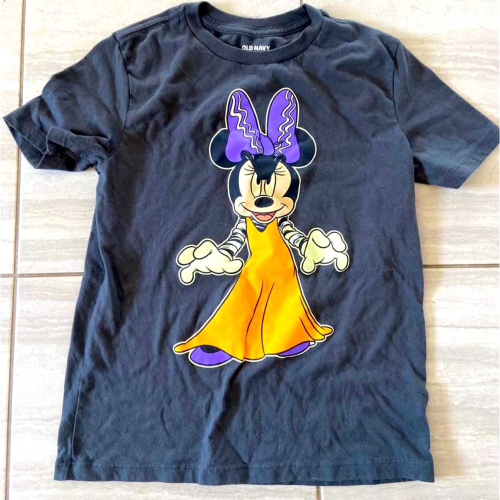 Disney Halloween Minnie Mouse top 10/12‎